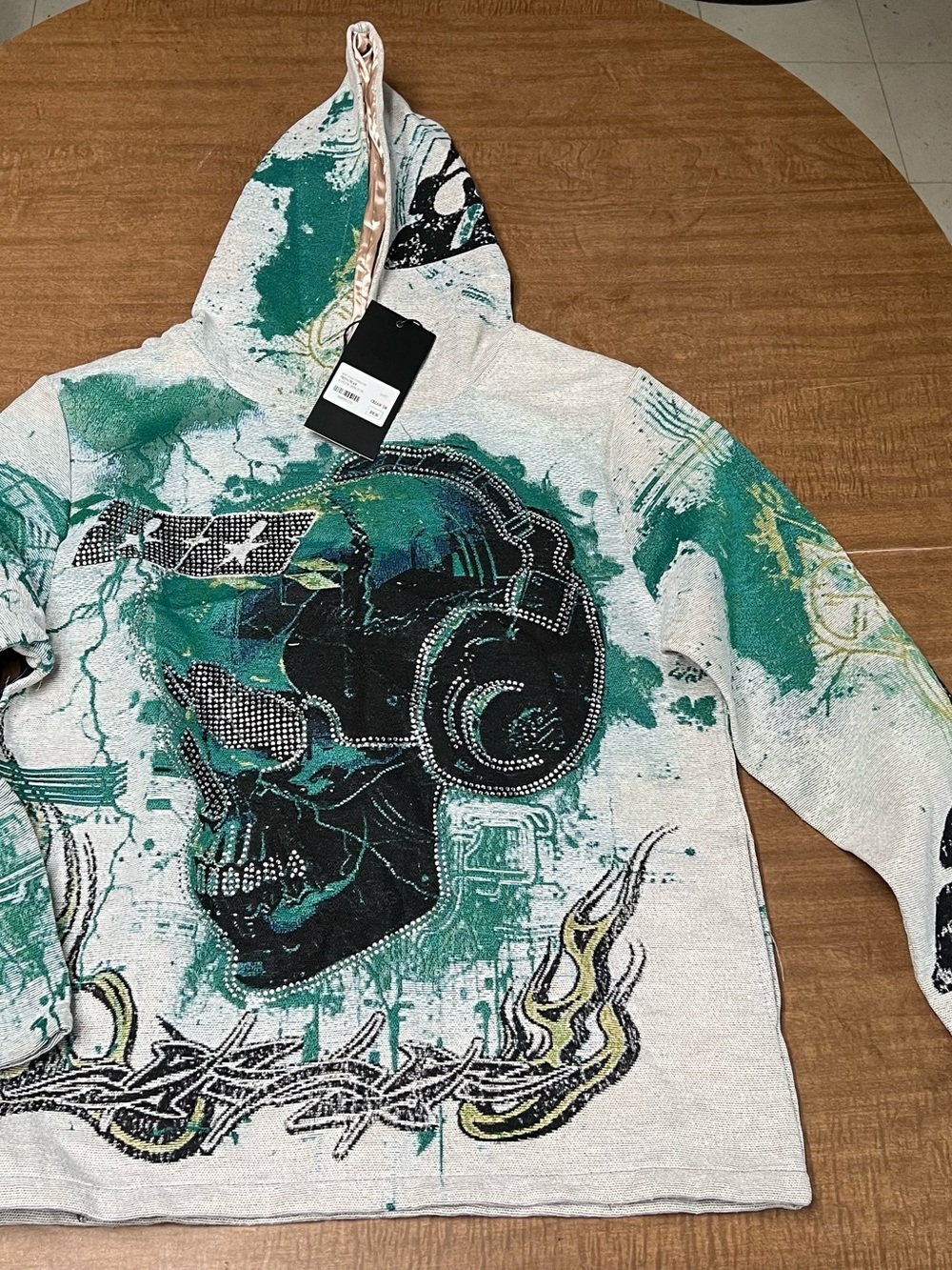 Green and White Skull Graphic Crewneck Sweater Hoodie